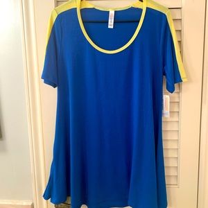 Brand New LulaRoe Top